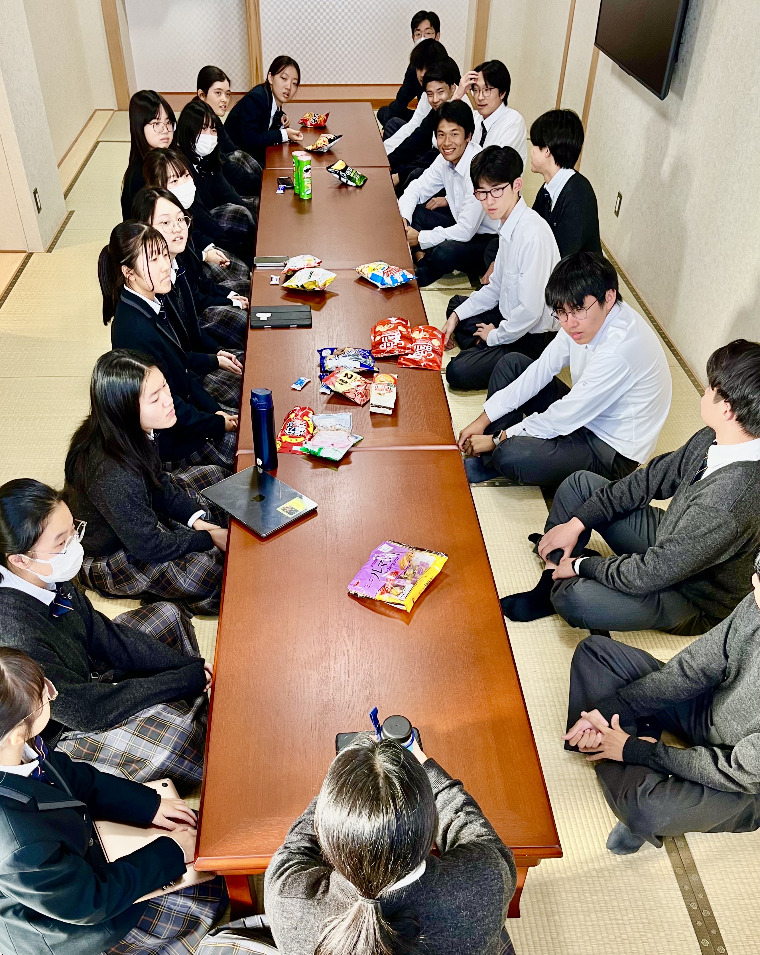 Exchange Meeting Between Year 1 and Year 3 Students